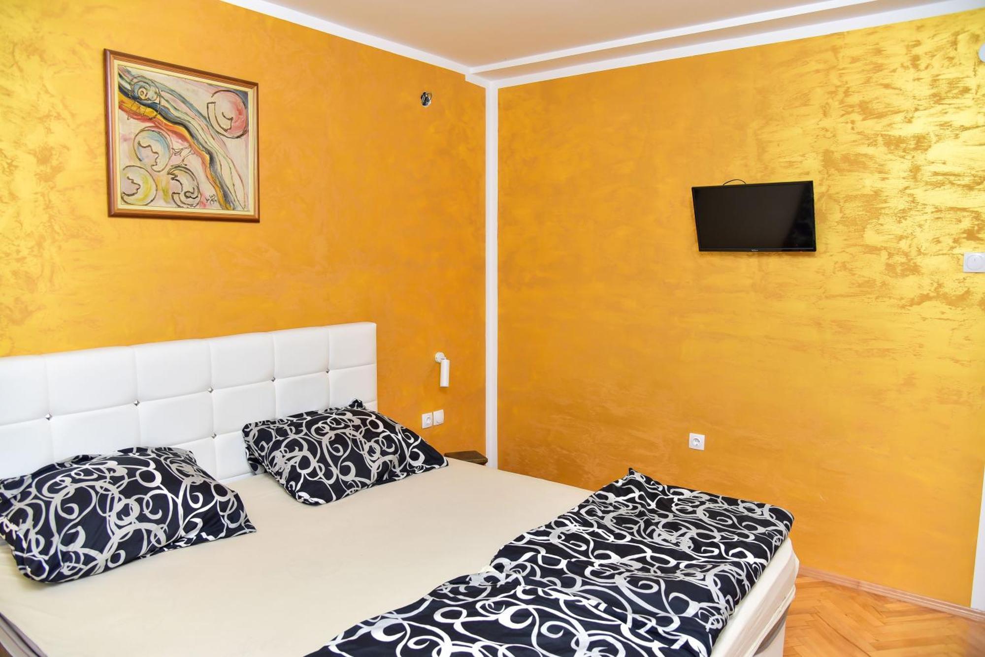 Goldi Apartman Banja Luka Ngoại thất bức ảnh